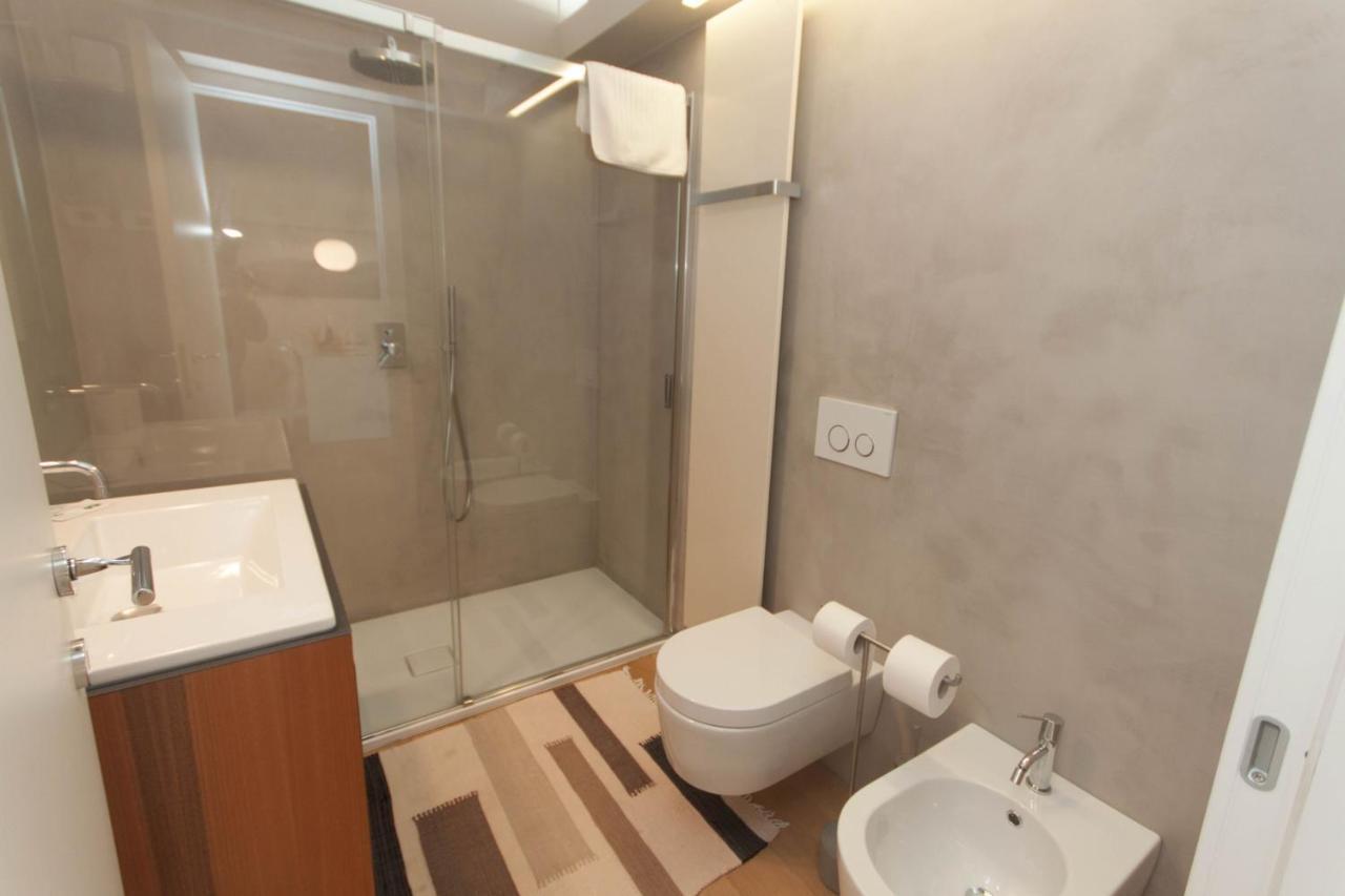 Looklake "Suite One" - Plesio By Lovecomo Menaggio Luaran gambar